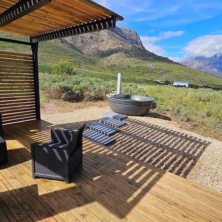 Little Acre Luxury Pods Villa ทุลบักห์ ภายนอก รูปภาพ
