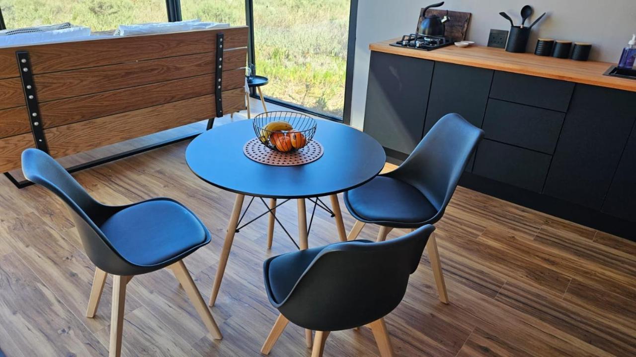 Little Acre Luxury Pods Villa ทุลบักห์ ภายนอก รูปภาพ