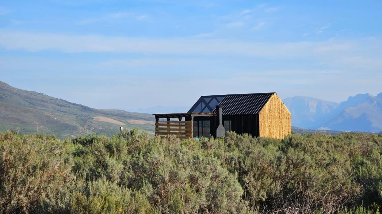 Little Acre Luxury Pods Villa ทุลบักห์ ภายนอก รูปภาพ