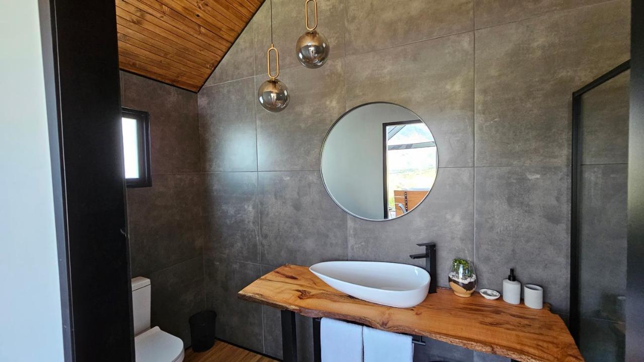 Little Acre Luxury Pods Villa ทุลบักห์ ภายนอก รูปภาพ