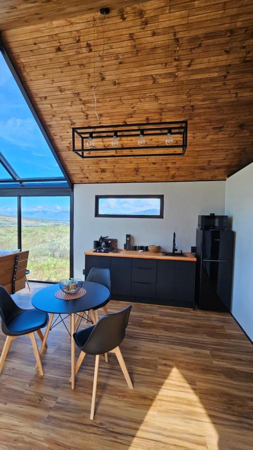 Little Acre Luxury Pods Villa ทุลบักห์ ภายนอก รูปภาพ