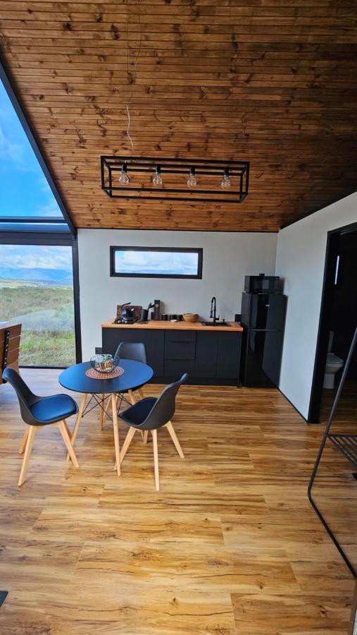 Little Acre Luxury Pods Villa ทุลบักห์ ภายนอก รูปภาพ